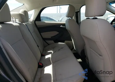 2016 Ford Focus Se from USA, damaged, VIN 1FADP3F29GL381854